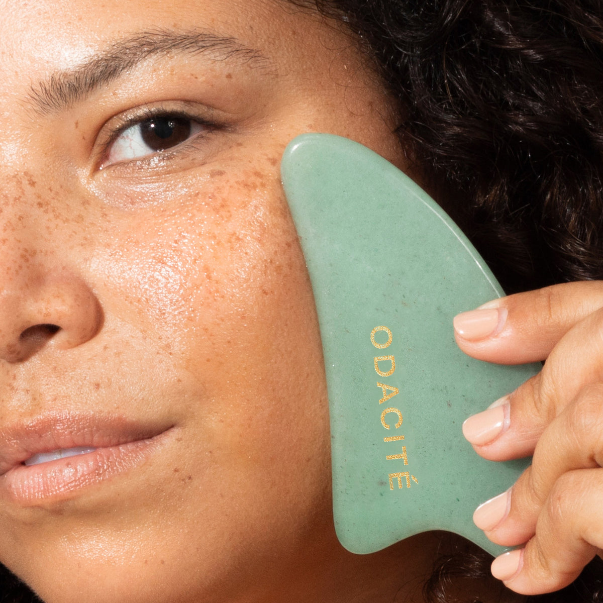 Crystal Contour Green Aventurine Gua Sha – Odacité