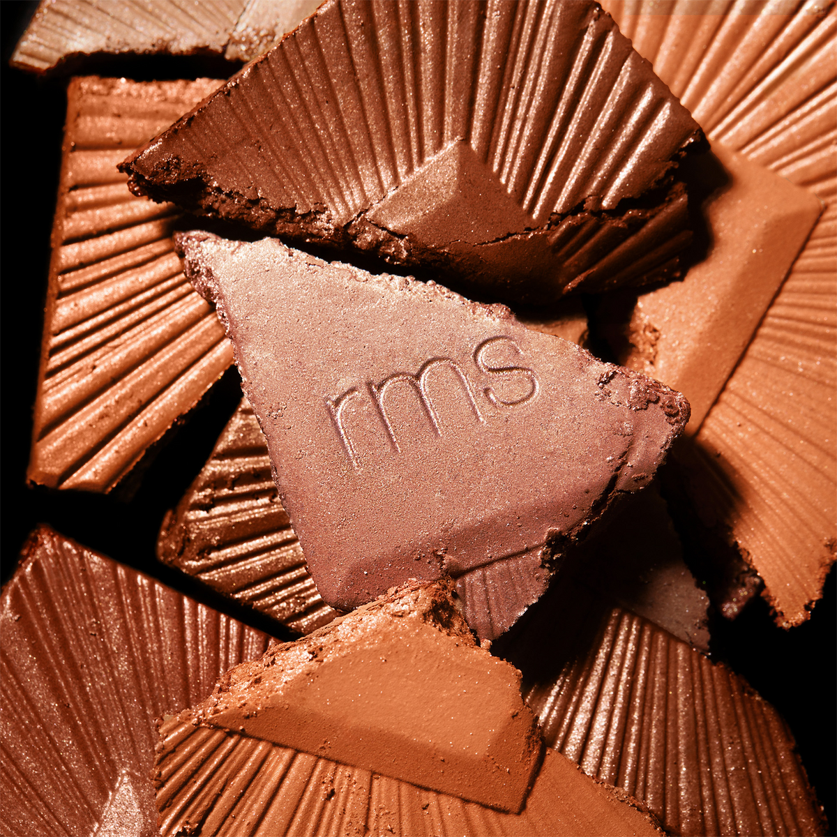 Re-Dimension Hydra Bronzer – RMS Beauty
