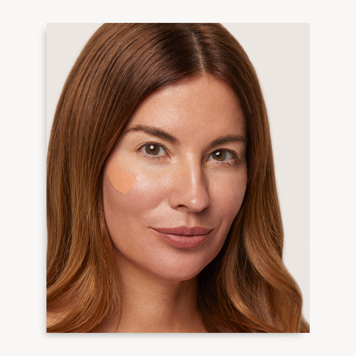 Holi (Sun) Dewy Tinted Skin Drops SPF50 - Agent Nateur - Almond shade swatched on medium skin